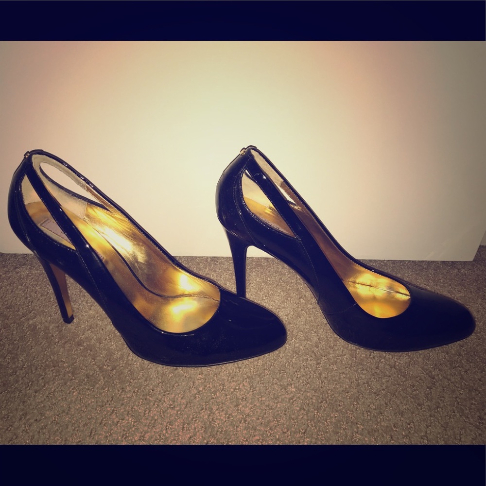 Ted Baker Patent Leather Black Pumps 4.5”